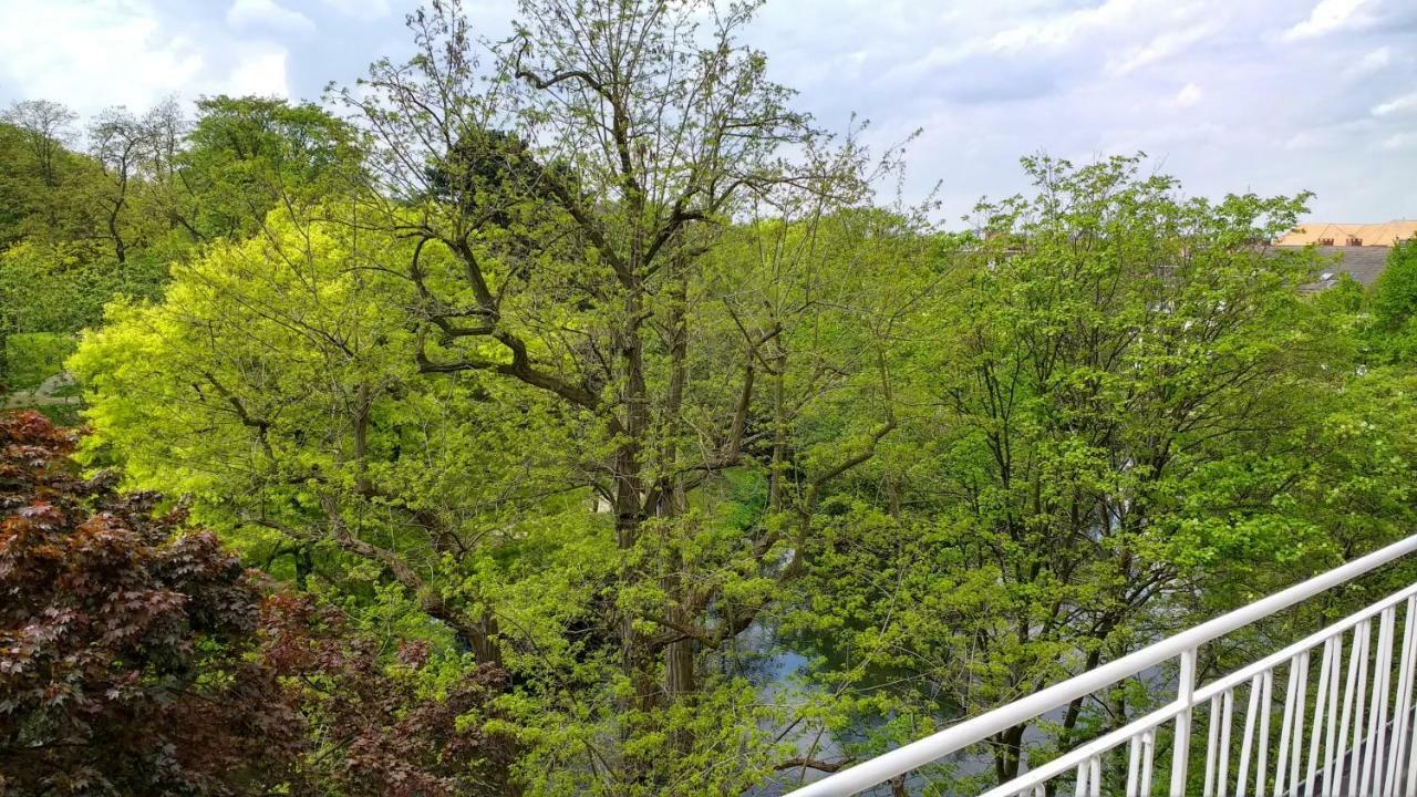 Ferienwohnung Parkblick BRE المظهر الخارجي الصورة